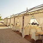 אתר נופש Oasis לוזנטס