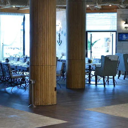 Oasis Resort&spa 4* Lozenets