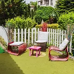 Oasis