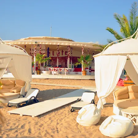 Oasis Resort