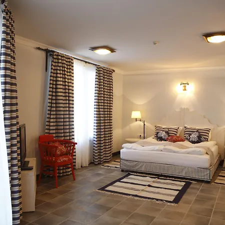 Oasis Resort