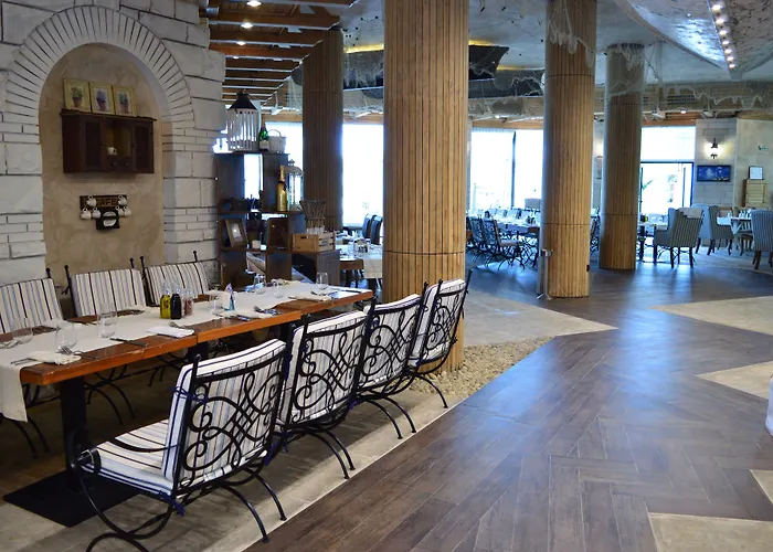 Oasis Здравен курорт Лозенец