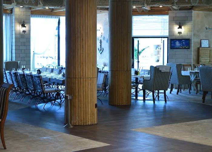 Oasis 4* Лозенец