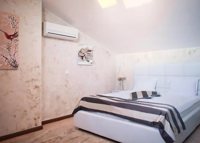 Oasis Лозенец