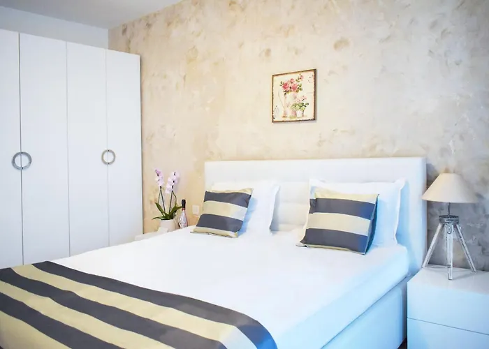 Здравен курорт Oasis 4*